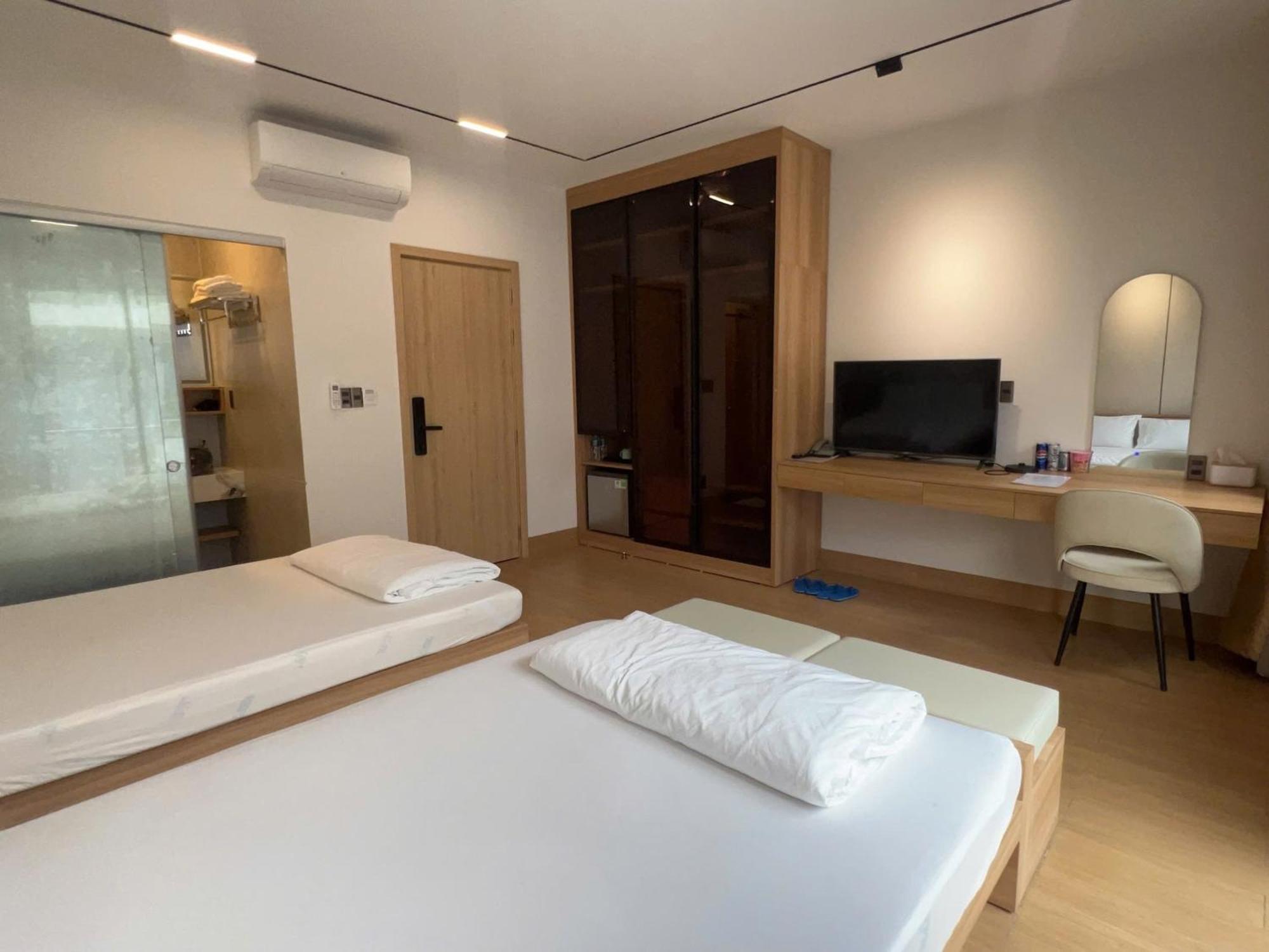 C&M Hotel Phan Rang Extérieur photo